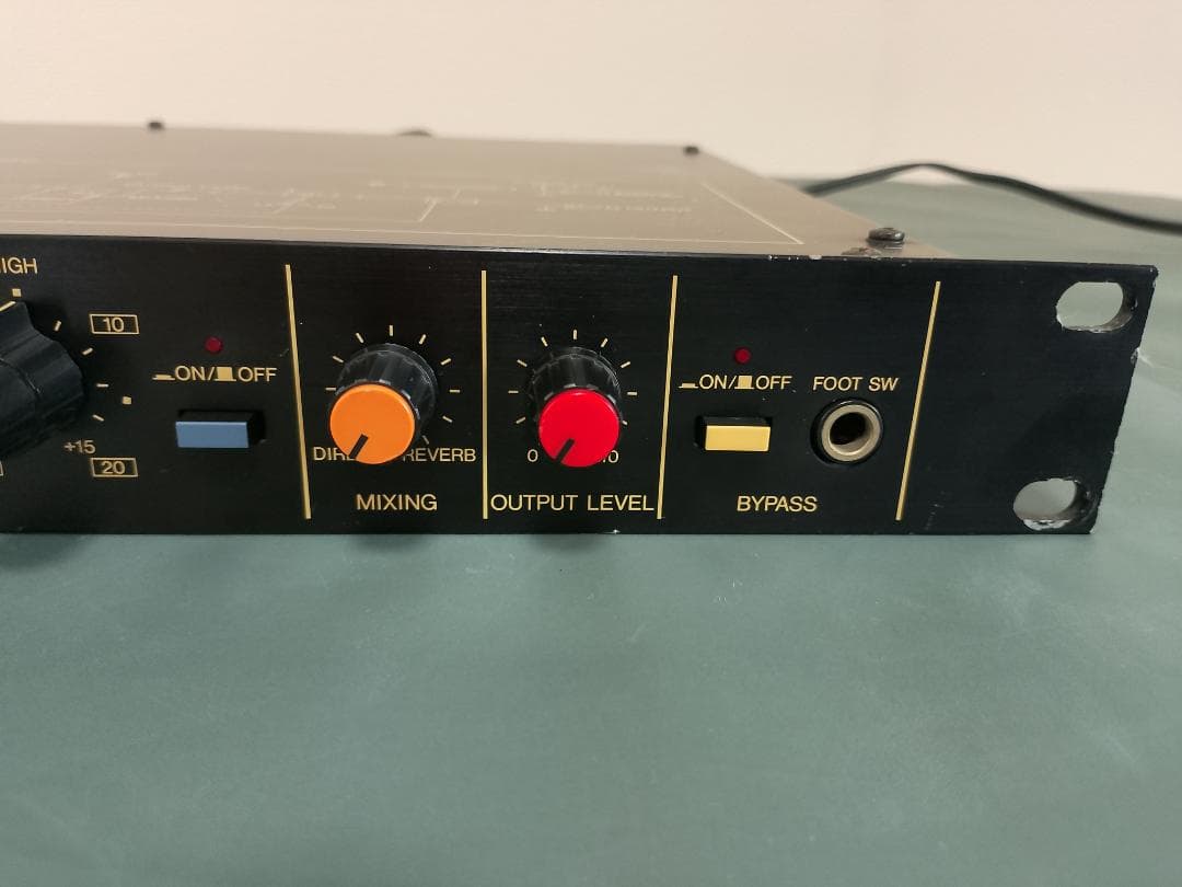 YAMAHA デジタルリバーブ R1000 (b)