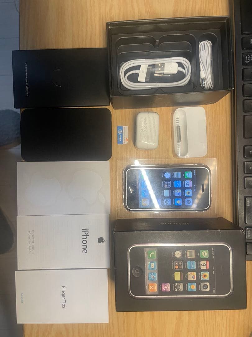 iPhone 2G 日本未発売　IMEI一致　フルセット　8GB 初代　激レア