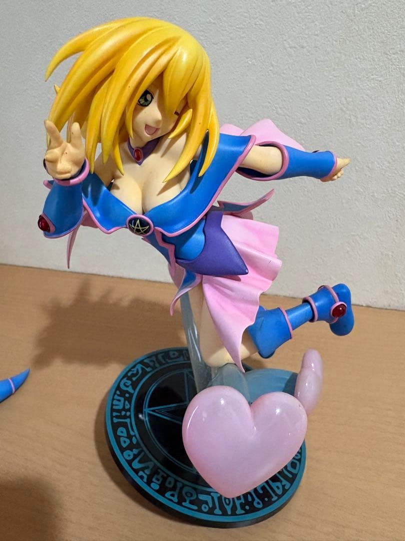 劇場版 コトブキヤ 遊戯王 ブラック・マジシャン・ガール 特典付きクリボー