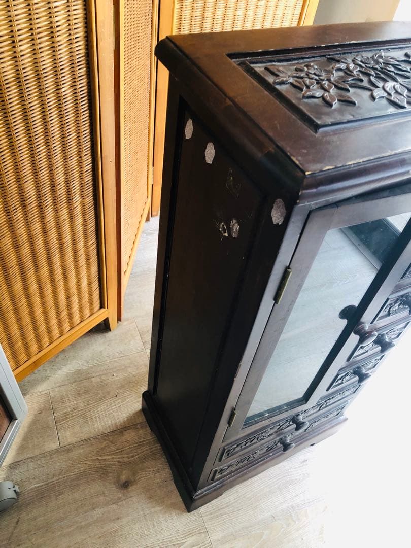 アンティーク　キャビネット