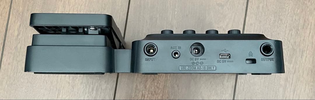 ZOOM G1X FOUR ギターマルチエフェクター AD-16アダプターセット