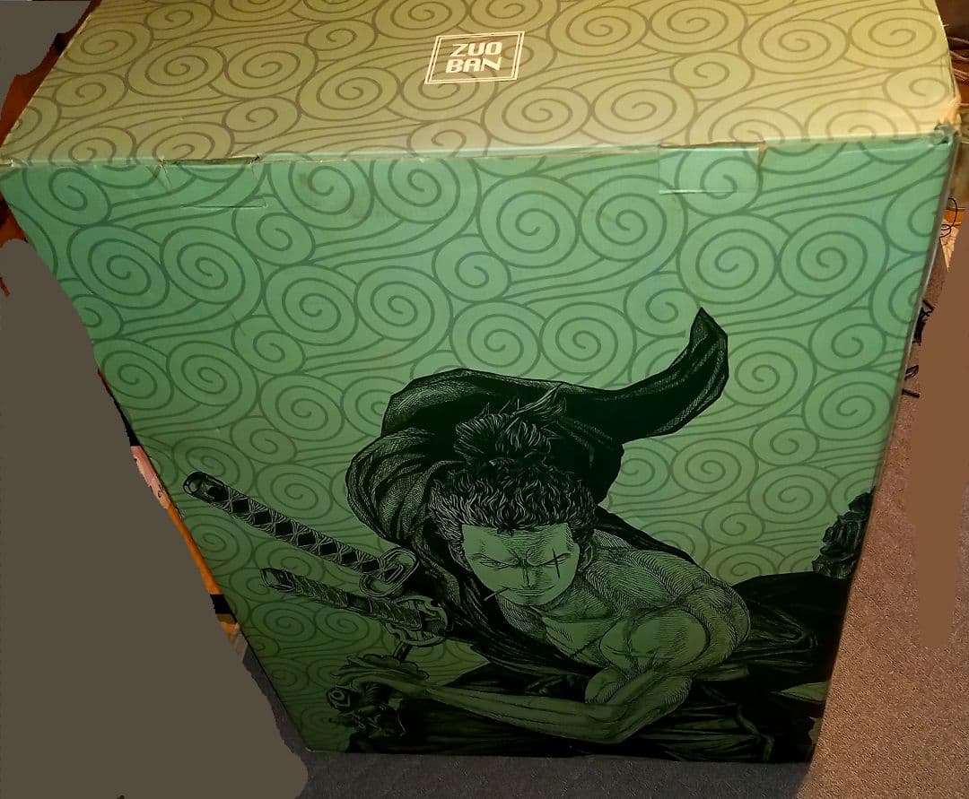 zuoban ワンピース　ゾロ　ガレージキット　フィギュア　刀等　パーツ欠けあり