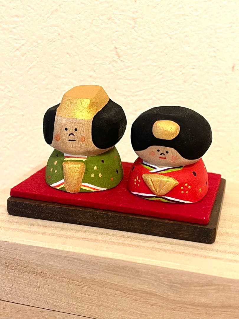 キタカゼパンチ　ひな人形　おひなさま　木彫り