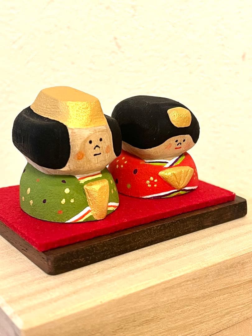 キタカゼパンチ　ひな人形　おひなさま　木彫り
