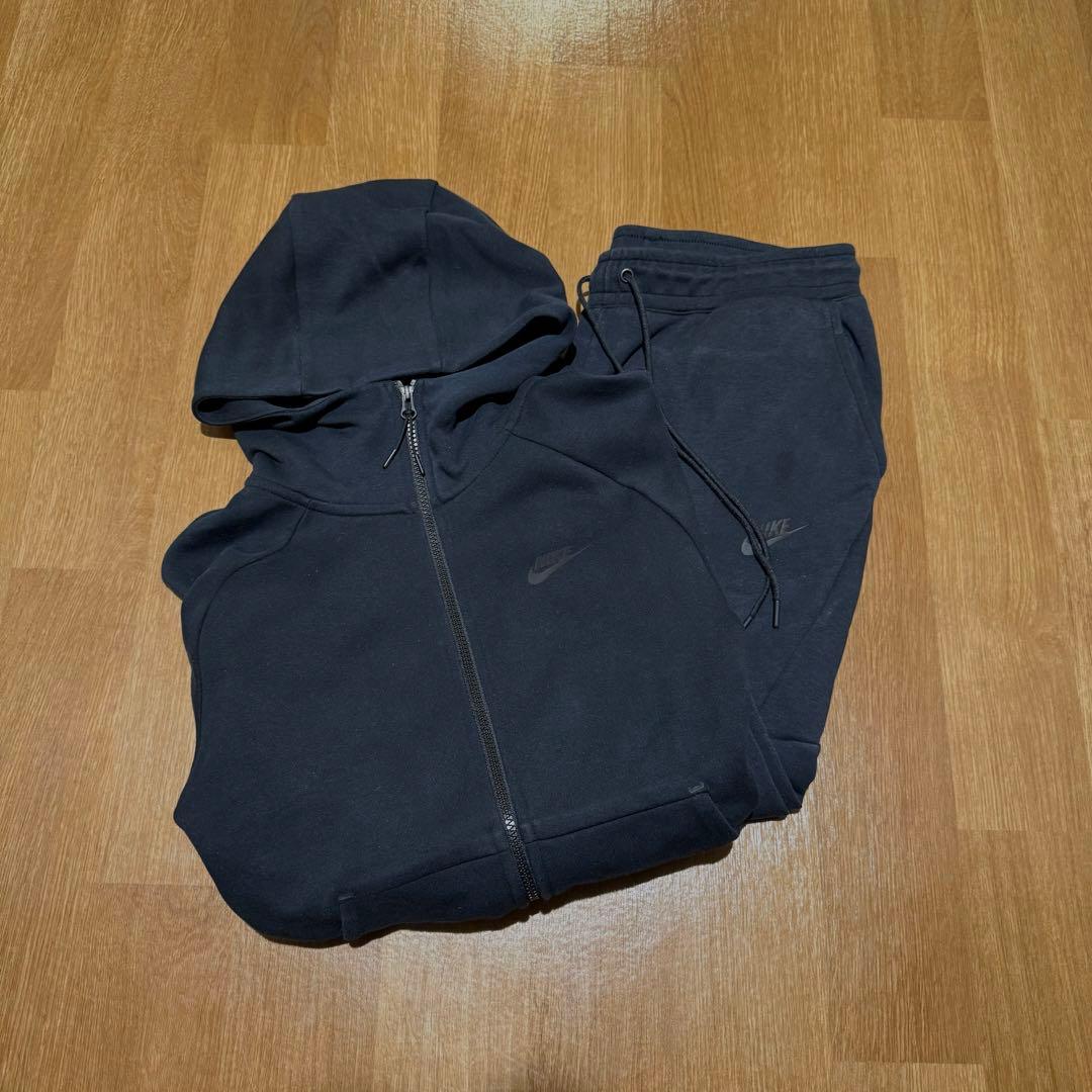 NIKE　テックフリース　セットアップ　上下　ブラック レア