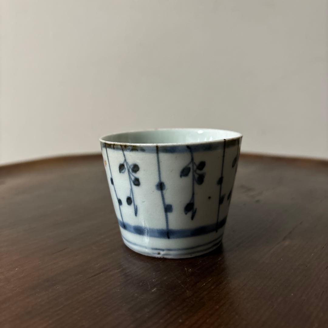 古伊万里染付　格子縞　蔓草文　蕎麦猪口　江戸初期.前期　盃　アンティーク　李朝