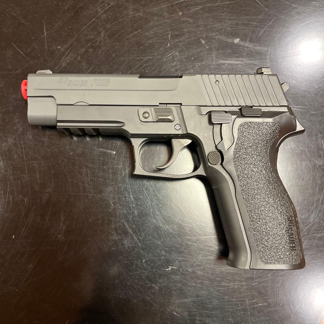 ト*モ様 東京マルイ ガスブローバックガン SIG SAUER P226 E2