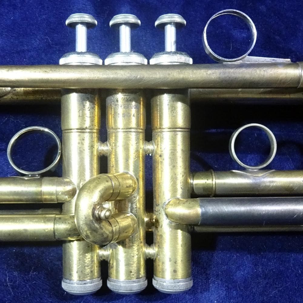 YAMAHA YTR-2320E リバース管 シルキータイプ ビンテージ仕上げ