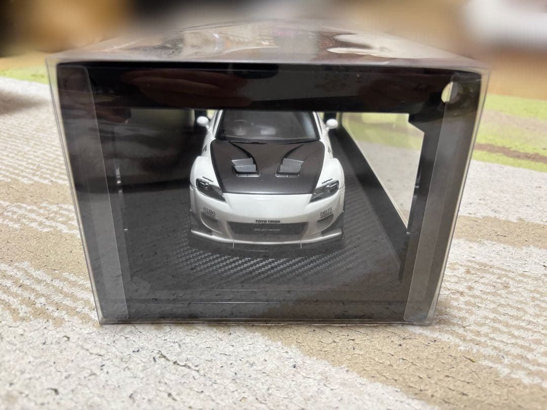 ignition model RE雨宮 RX-8 1/18 ホワイト