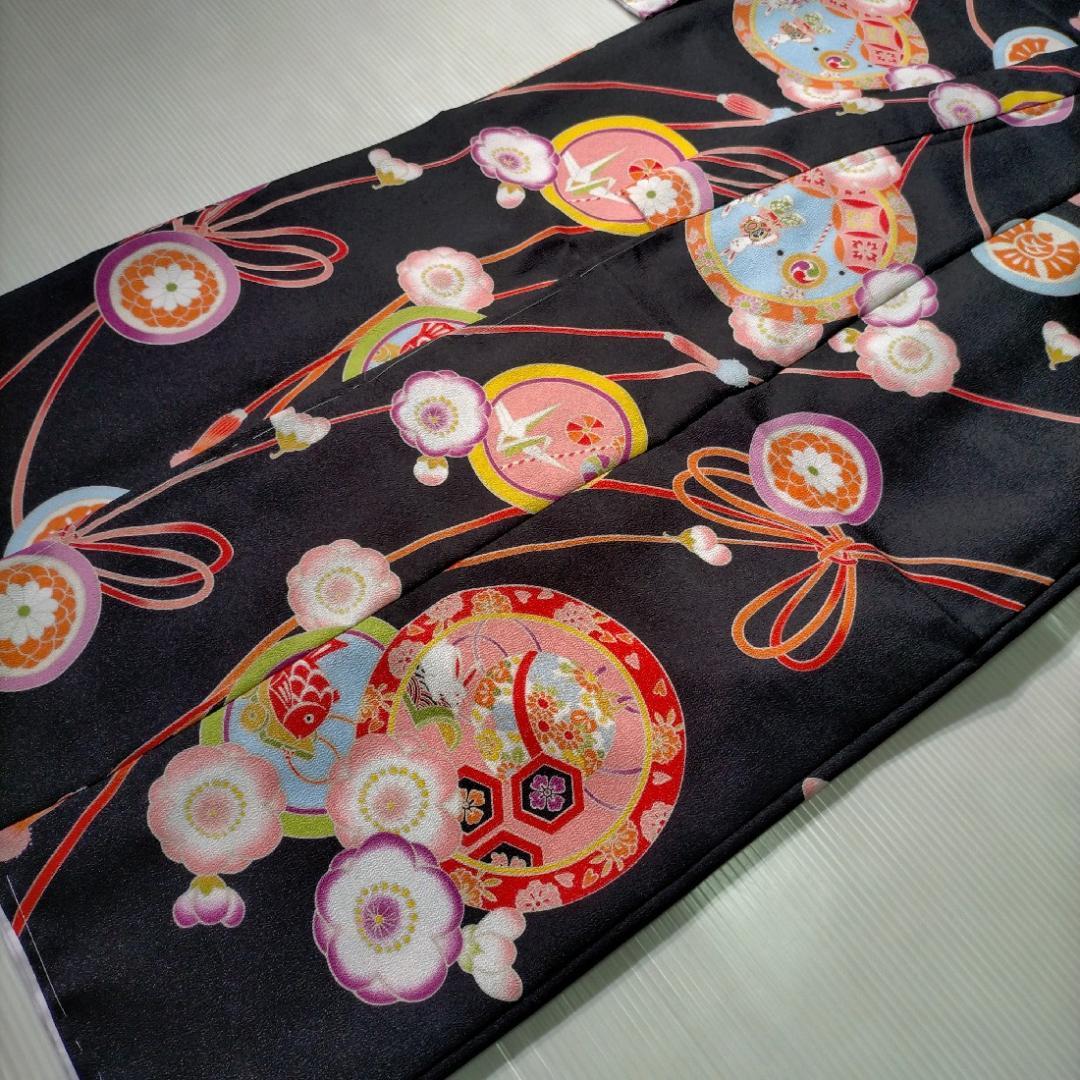 七五三 753 着物 七歳 四つ身着物 黒地友禅柄 新品 送料込み k4132t