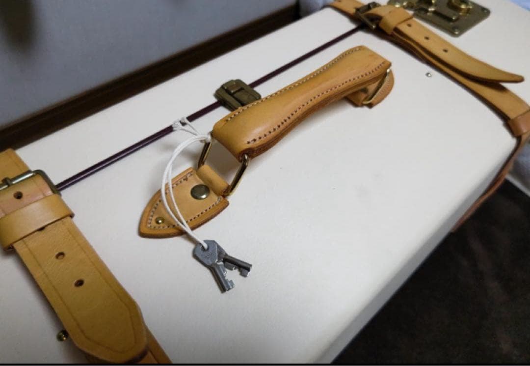 未使用【GLOBE TROTTER】サファリ33インチ 国内正規品 付属品完備