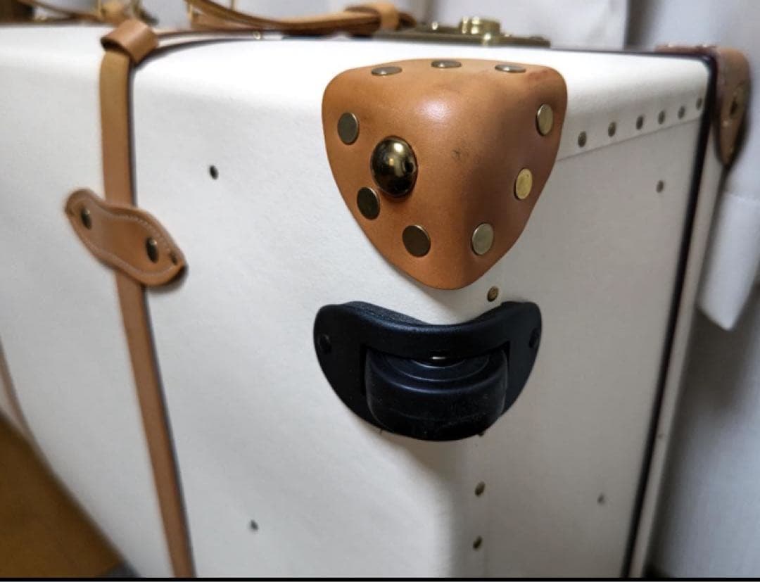 未使用【GLOBE TROTTER】サファリ33インチ 国内正規品 付属品完備