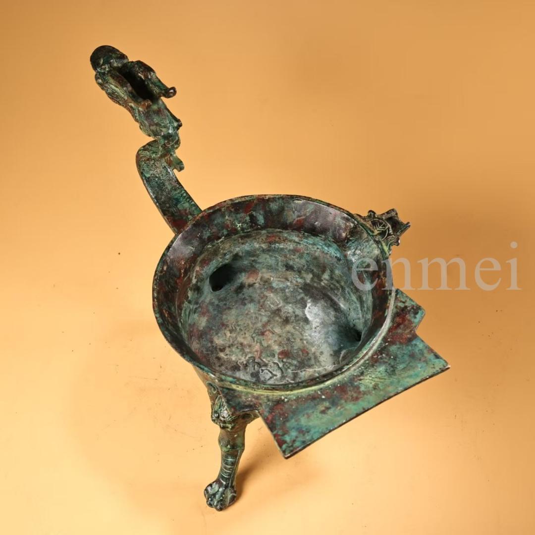 中国古美術・珍品旧藏・青銅器 龍頭杯 獣脚 中型 酒具・純銅製・置物・風水開運