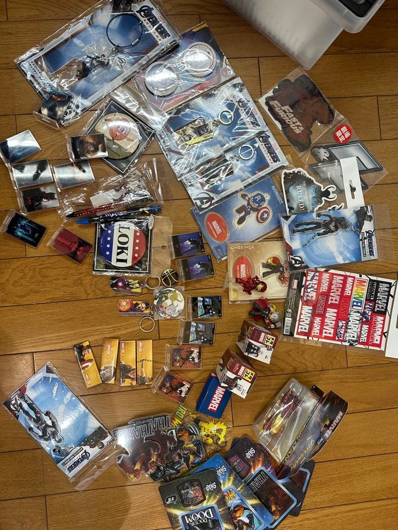 個別販売可能/マーベル アベンジャーズ DC グッズセット