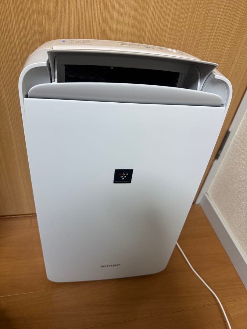SHARP シャープ　衣類除湿乾燥機　CM-L100 除湿機　2021年製
