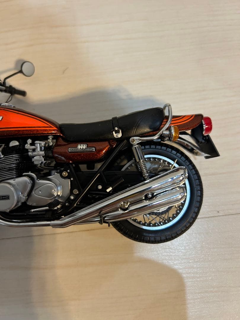 【未使用品】カワサキ Z1 900 1/12 ミニカー ミニチャンプス