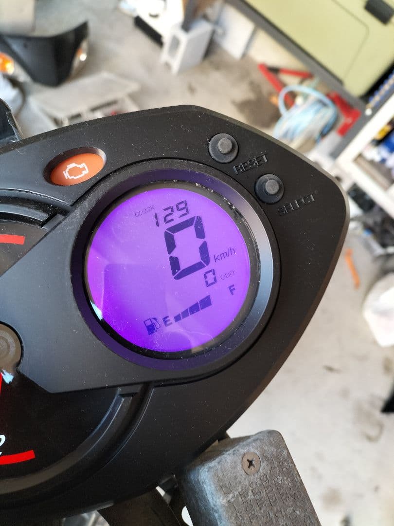 シグナスX　2型　新品未使用メーター　10ピン