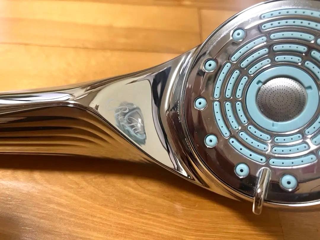 リファファインバブルU シャワーヘッド