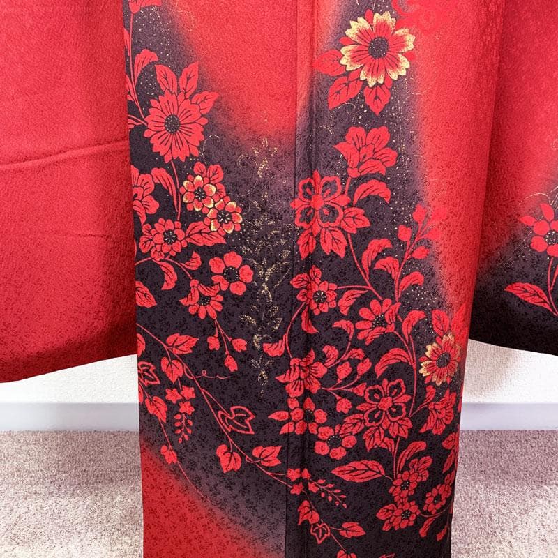 507z9☆人気！振袖 モダン シック 金彩 地紋 赤黒☆結婚式 成人式