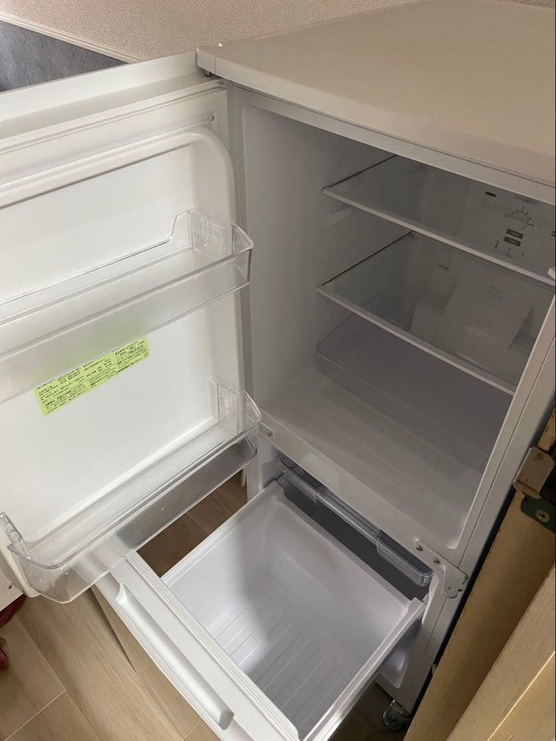 SHARP 冷蔵庫 SJ-D15G-W 152L 2021年製　【引き取り限定】