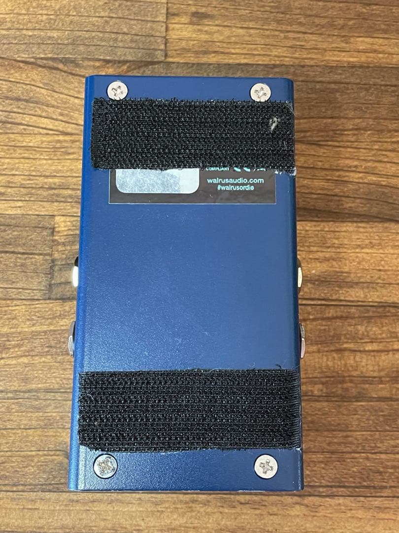 Walrus Audio M1 空間系マルチエフェクター トレモロ コーラス