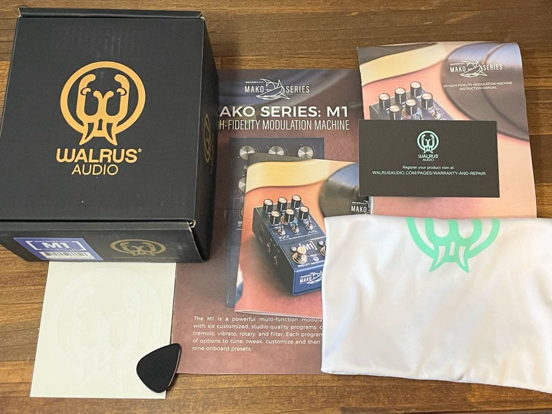 Walrus Audio M1 空間系マルチエフェクター トレモロ コーラス