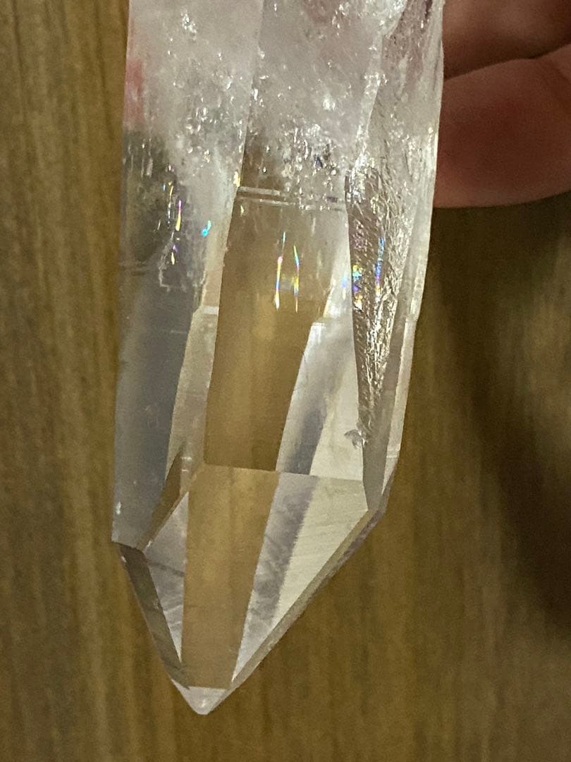 天然石　コロンビア　レムリアン　原石　ポイント　アイリス　虹多数　水晶　クォーツ