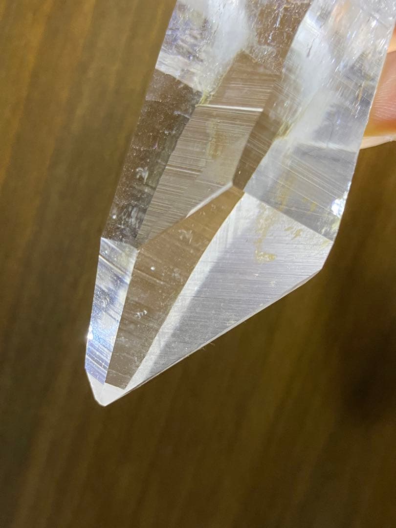 天然石　コロンビア　レムリアン　原石　ポイント　アイリス　虹多数　水晶　クォーツ