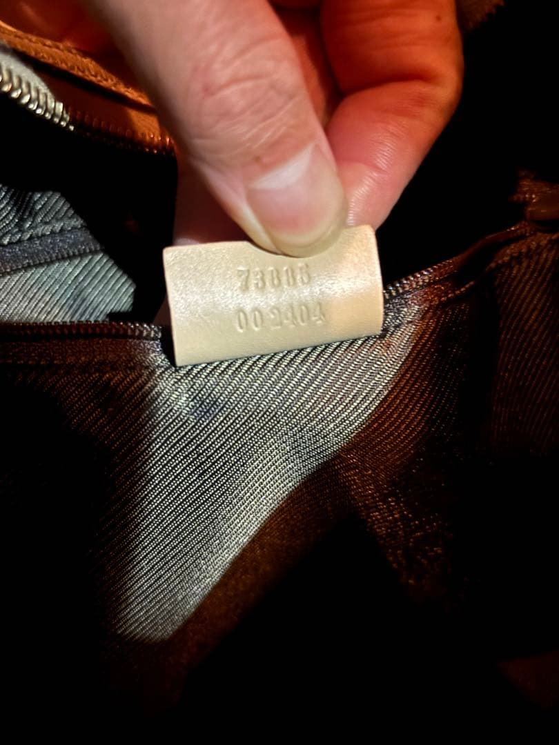 最終値下げ　Gucci グッチ　GG柄　ベージュ ショルダー　レディース　極美品