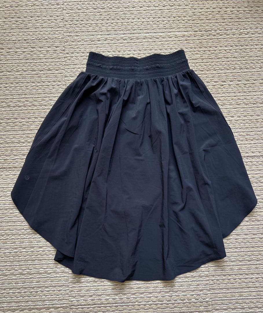 ＊美品＊ ルルレモン スカート サイズ6