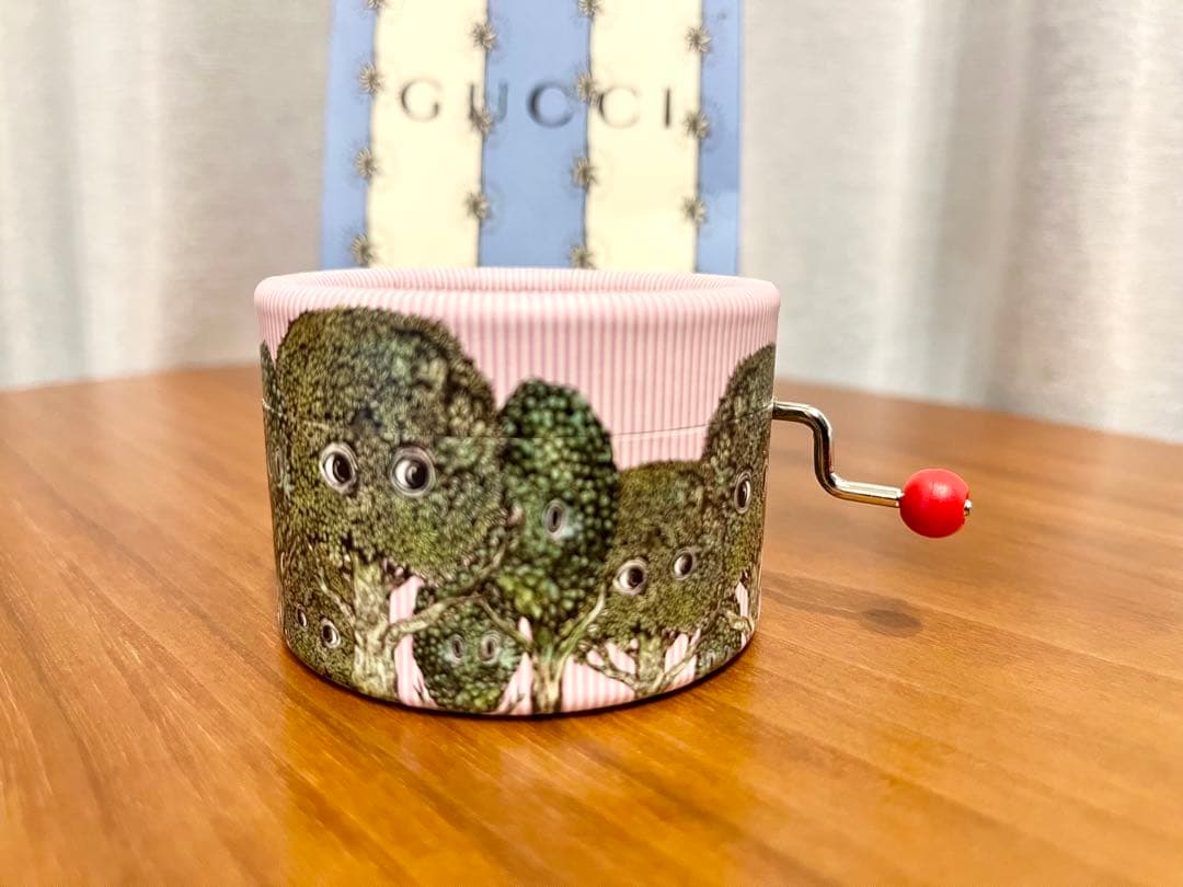 ヒグチユウコ　GUCCI オルゴール　アメリのテーマ　③