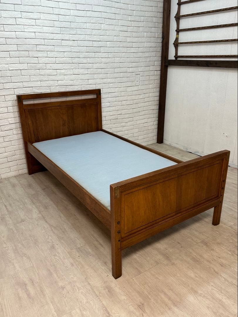 【ぷらまい】1960アメリカ　ビンテージ　シングルベッドフレーム