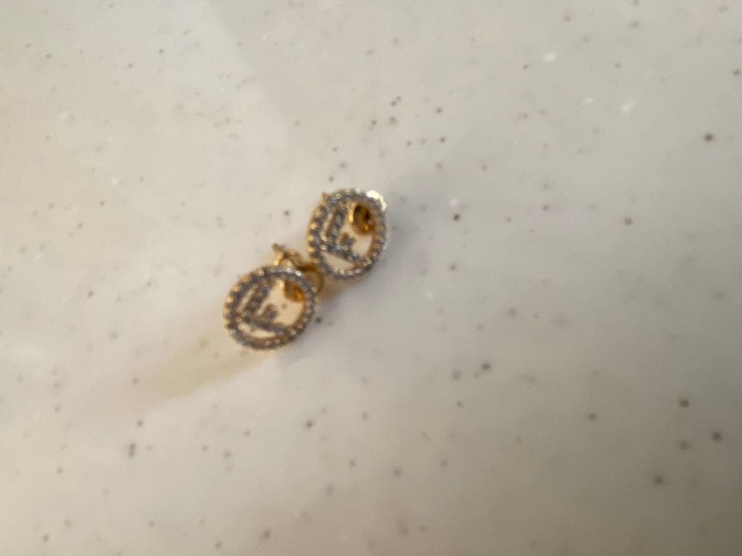 lune 　FENDI ピアス