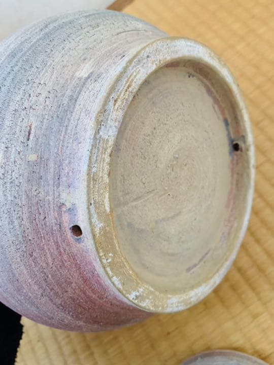 かなり古い二耳壺