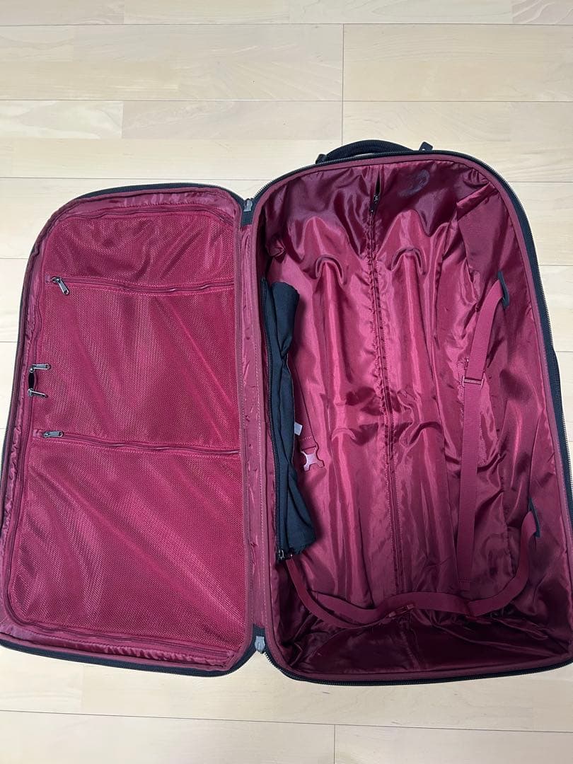 【最安値】アンダーアーマー UNDER ARMOUR キャリーバッグ