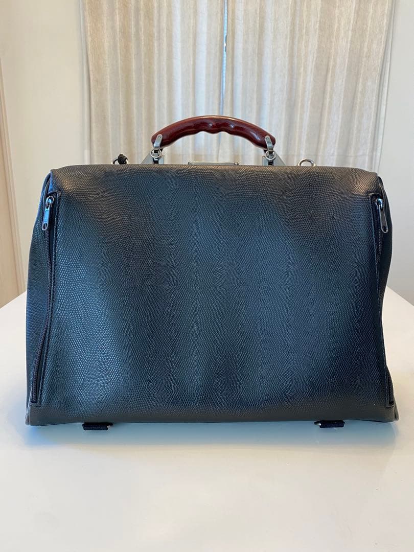 黒 ビジネスバッグ 編み込みデザイン