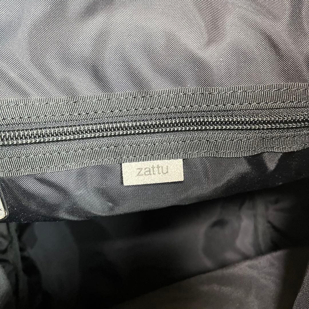 【極美品】ザッツ　zattu LUGUN ショルダーバッグ　巾着　ミニ　カラビナ