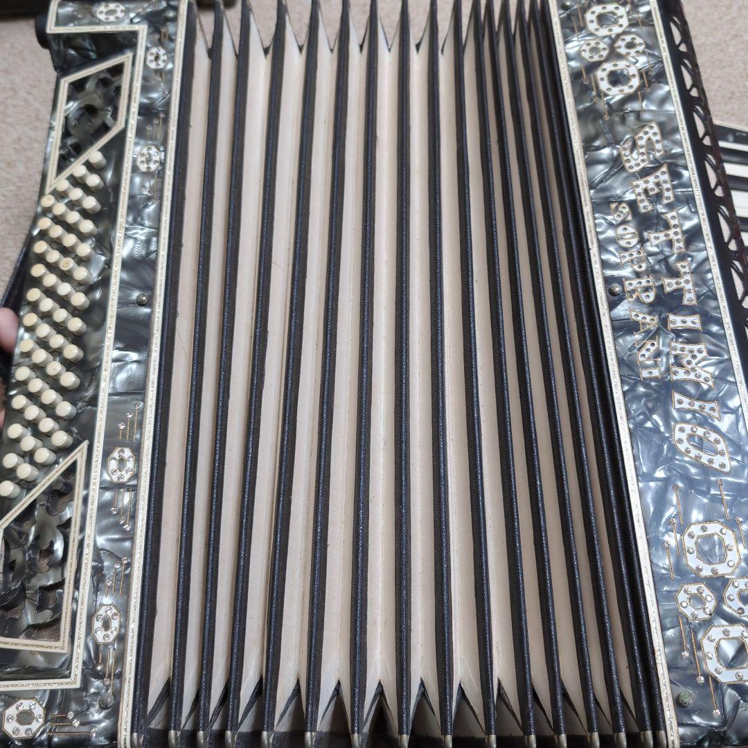 SETTIMIO SOPRANI アコーディオン イタリア製 34鍵盤