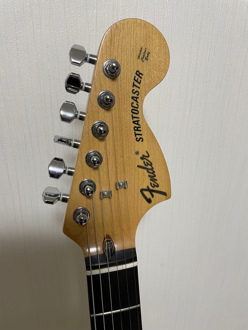 FENDER JAPAN st72ストラトキャスタ
