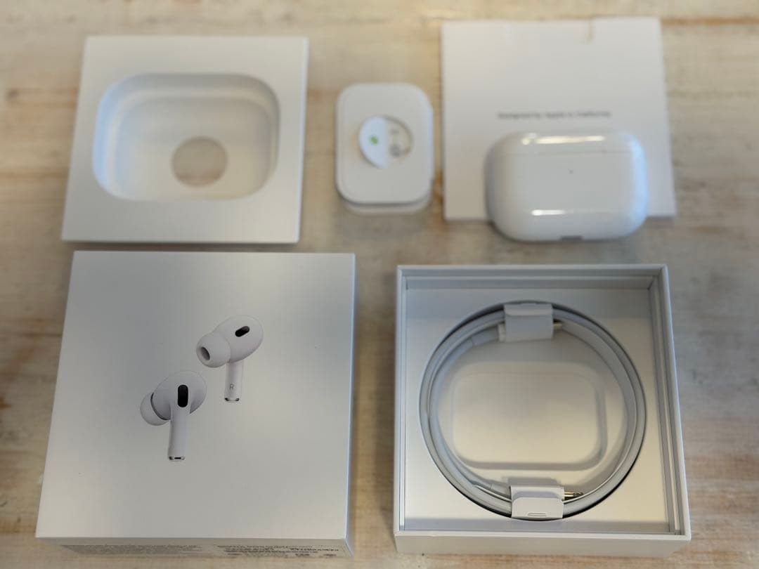 【中古美品】AirPods Pro 第2世代 MQD83J/A
