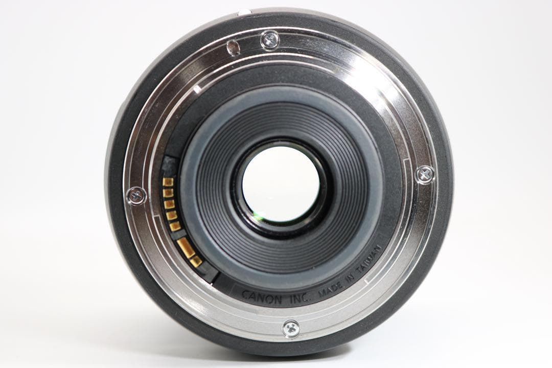 超美品 【Canon EF-S18-135mm IS USM 】 EFレンズ