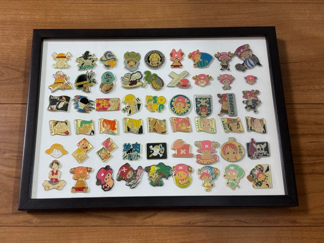 【レア】ワンピース ピンズ 54セット/額付き