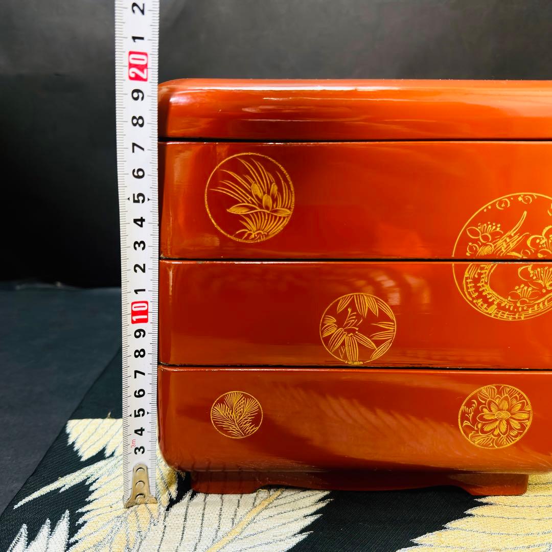 漆器　輪島塗　金蒔絵　木製　朱塗三段　重箱　共箱