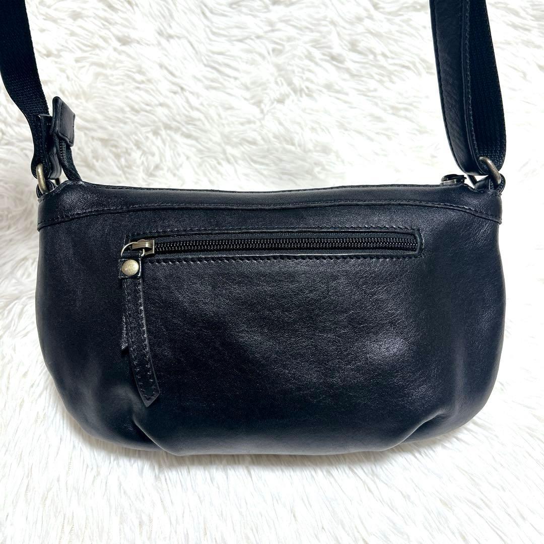 半*ご様 【新品】ダコタ ショルダーバッグ ジェントリー レザー ブラック 斜め