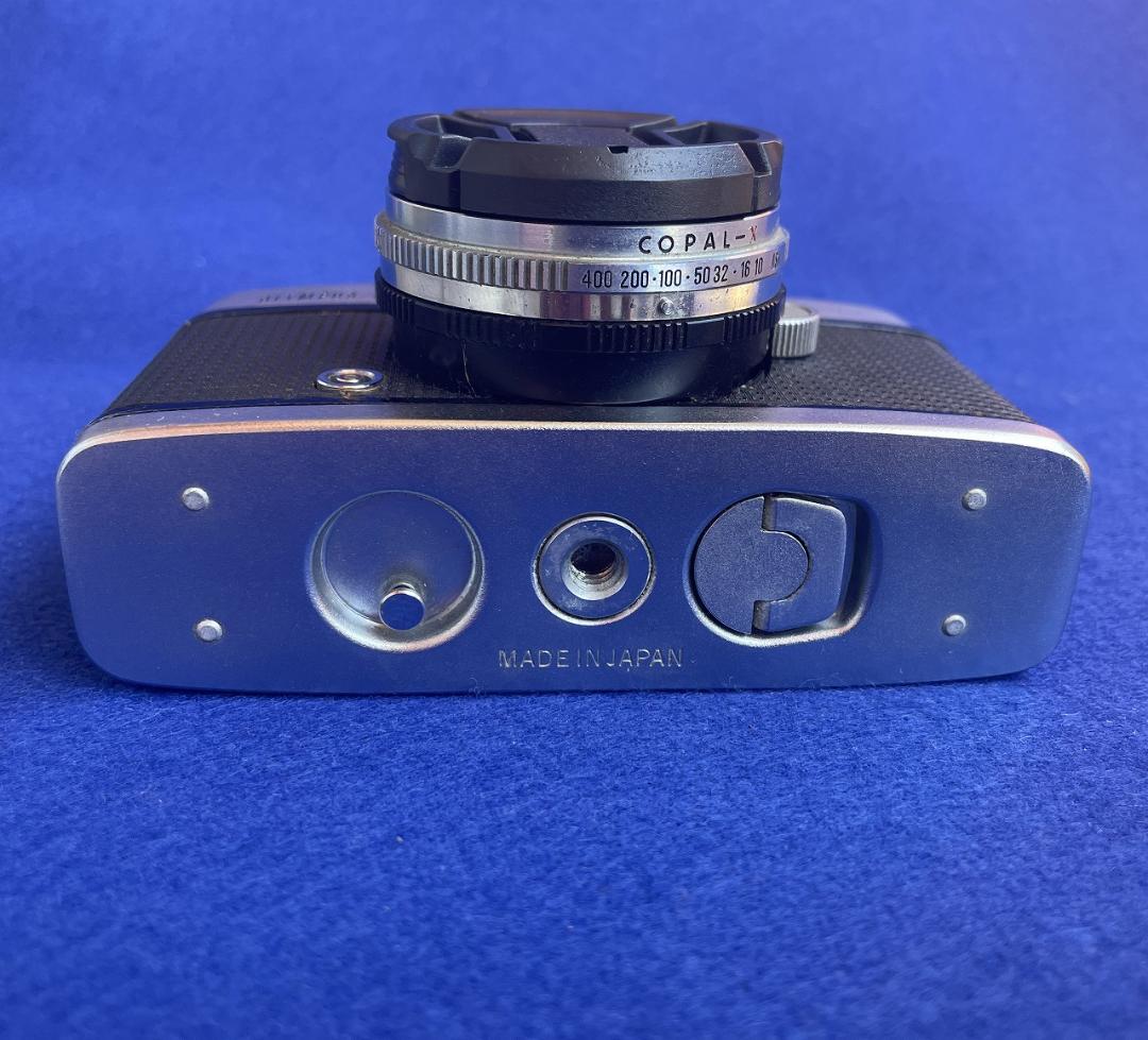 Olympus Pen D2 フィルムカメラ