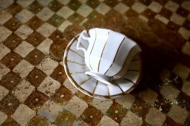 フランス 19世紀 金の珊瑚とカップアンドソーサーa パリ窯 アンティーク