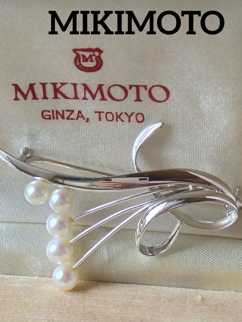 MIKIMOTO 5,2mmアコヤ本真珠5珠 シルバーブローチ SILVER
