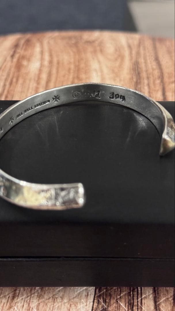 アクセサリー BWL / GRAFFITI TRIANGLE BANGLE