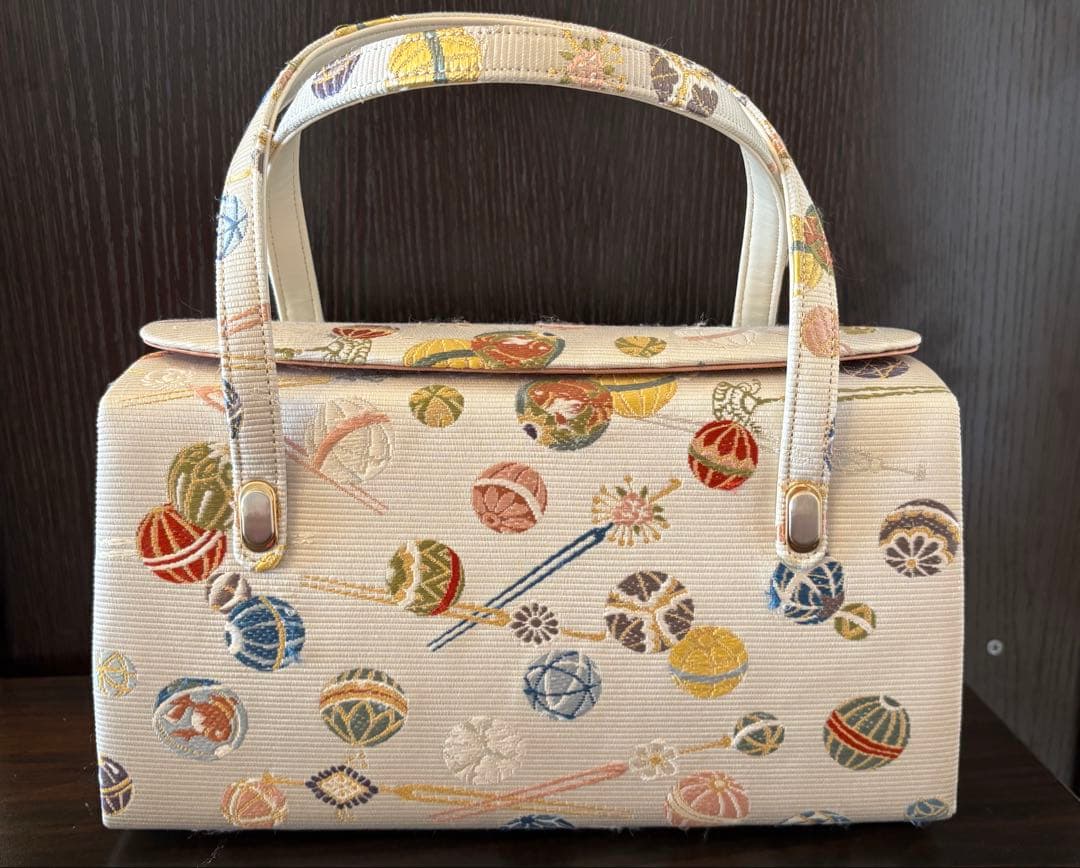 値下✳︎正月　成人式　初釜　茶会　和装バッグ 多色刺繍 ✳︎利休バッグ 正絹　未使用