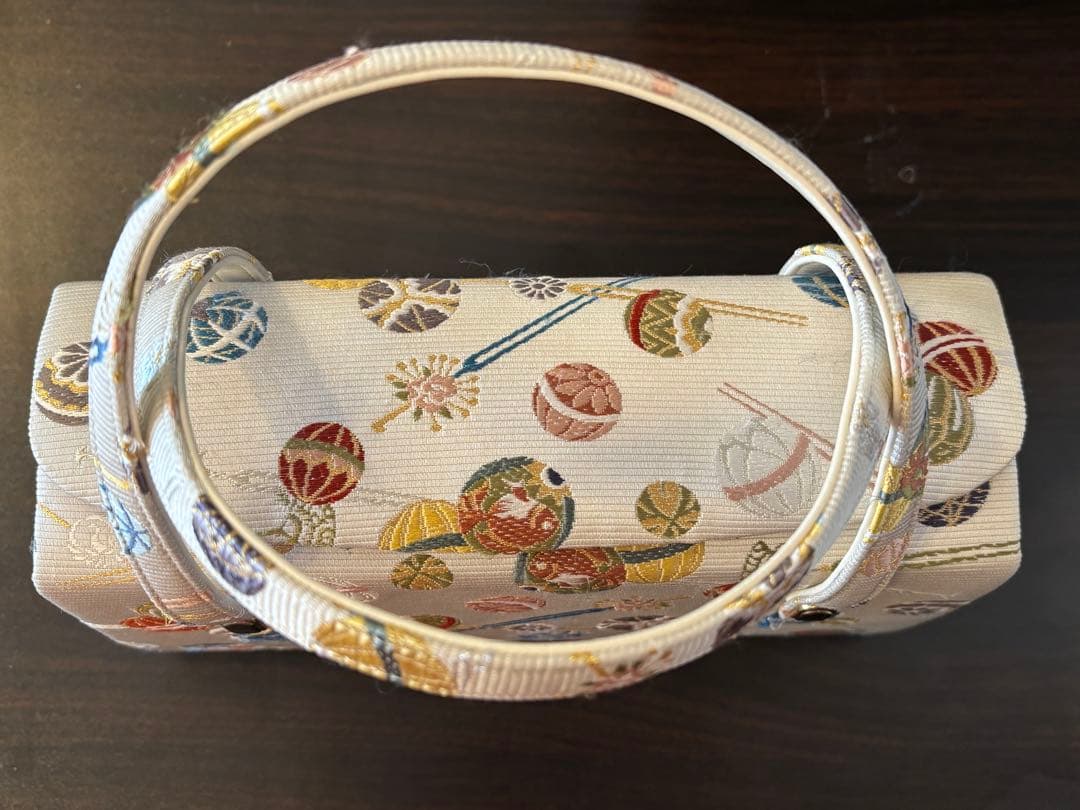値下✳︎正月　成人式　初釜　茶会　和装バッグ 多色刺繍 ✳︎利休バッグ 正絹　未使用